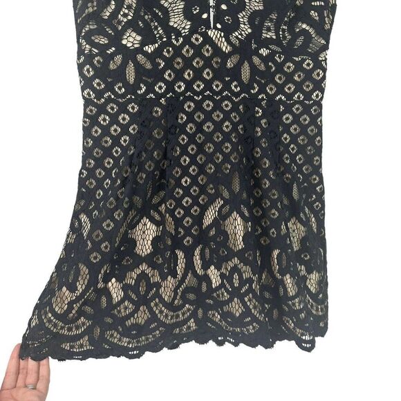 Free People Dress Size 10 Black Lace One Million Lovers Mini V Neck Sleeveless - Picture 6 of 9